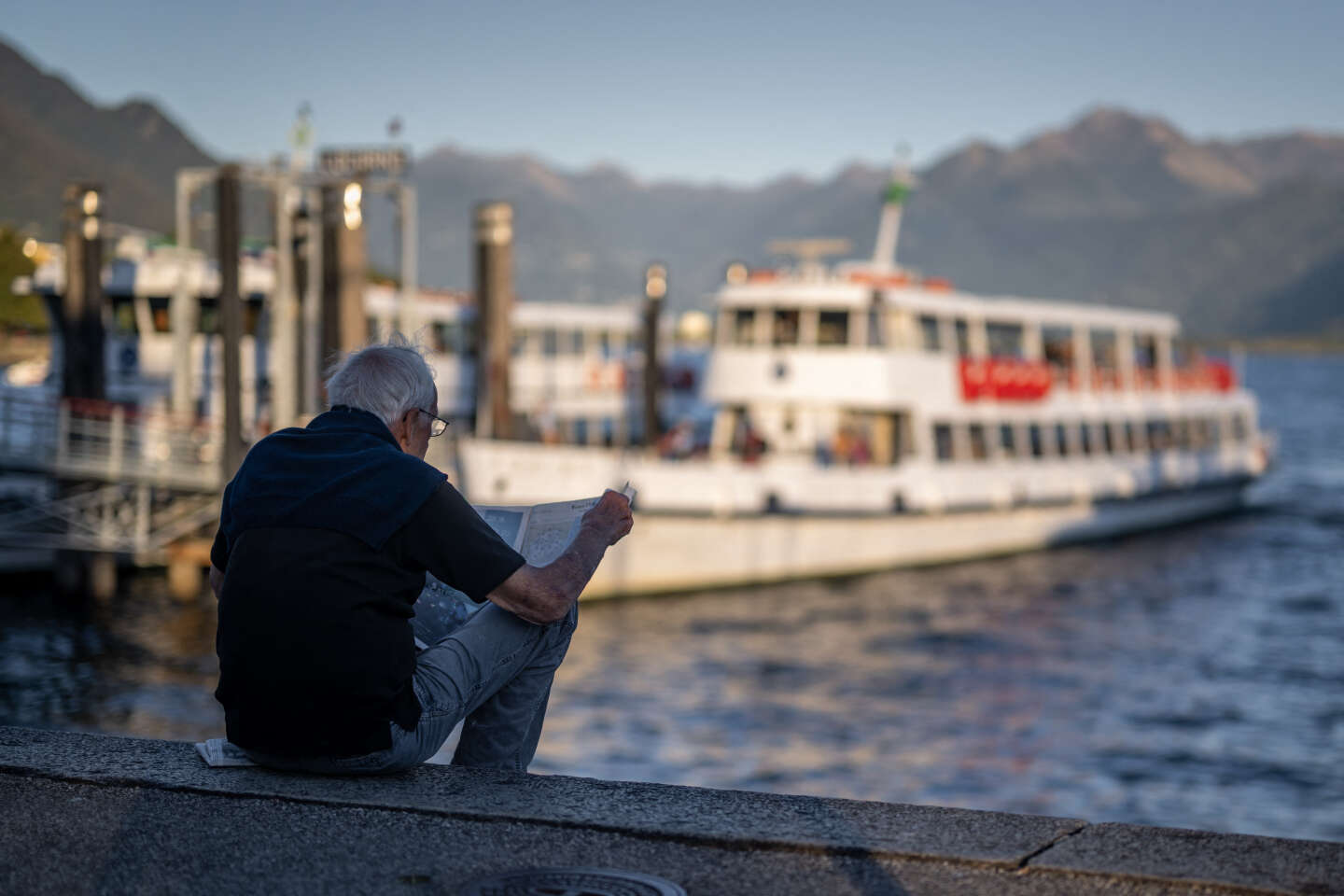 4 morti per il ribaltamento di un battello turistico nel Lago Maggiore