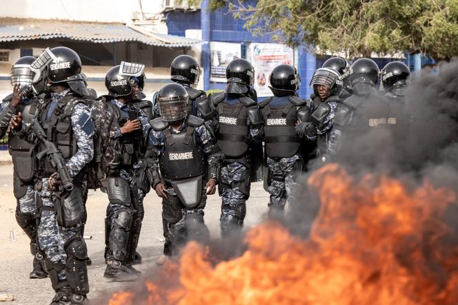A Dakar, le 29 mai 2023, après que l’opposant Ousmane Sonko, principal opposant au président Macky Sall, a été ramené de force à Dakar pour comparaître à l’énoncé du verdict de son procès pour viols sur la personne d’Adji Sarr.