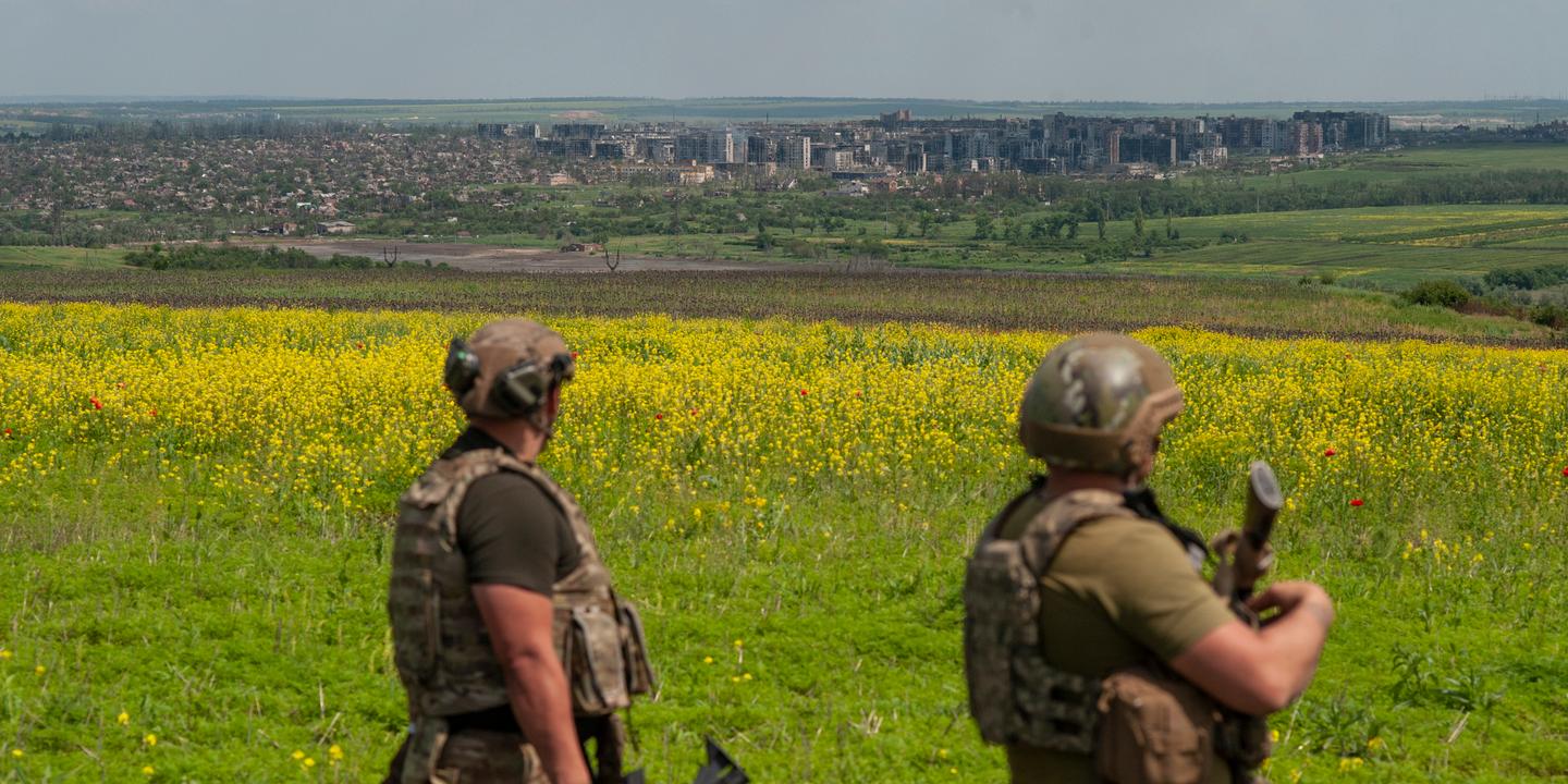 el ejército ucraniano vuelve a la ofensiva cerca de Bakhmout, según el estado mayor