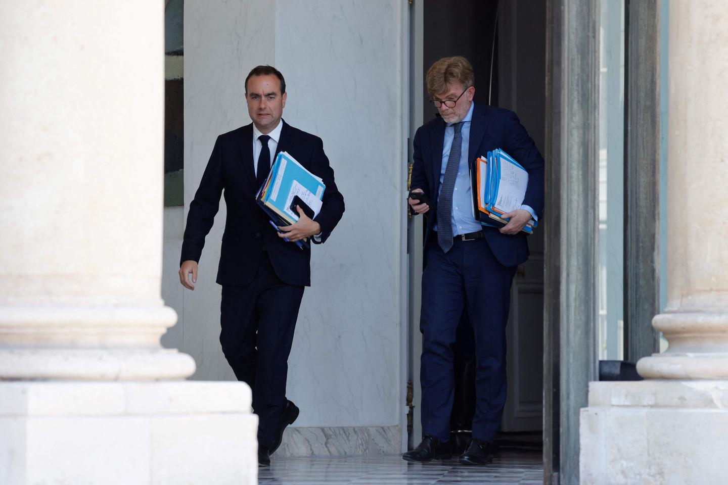 los diputados adoptan el texto para «preparar» y «modernizar» los ejércitos