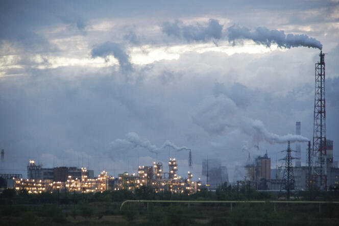 L’usine chimique de Togliatti, en Russie, d’où part la conduite sabotée. 
