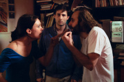 Laetitia (Lætitia Dosch), Arthur (Arthur Harari) et Vincent (Vincent Macaigne) dans « La Bataille de Solférino » (2013), de Justine Triet.