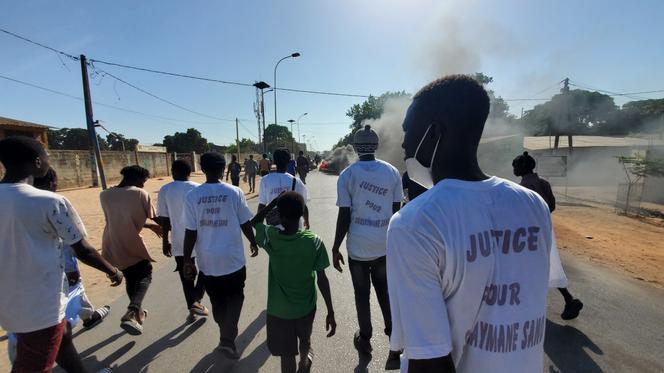 Ziguinchor, 8 de junio de 2023. La ciudad de Casamance sepultó a Souleymane Sano, de 25 años, asesinado a tiros seis días antes durante enfrentamientos con la policía para denunciar la condena de su alcalde, Ousmane Sonko, a dos años de prisión por 