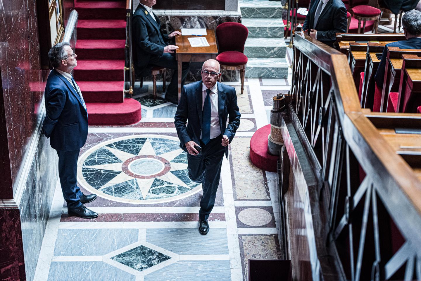 El jefe de los republicanos, Eric Ciotti, pide «solemnemente» reunirse con Emmanuel Macron