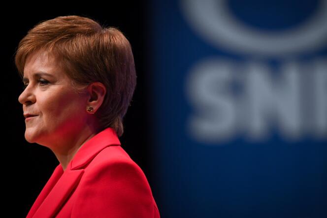 Nicola Sturgeon, à Aberdeen, le 10 octobre 2022. Elle était alors première ministre d’Ecosse, fonction dont elle a démissionné le 15 février 2023.