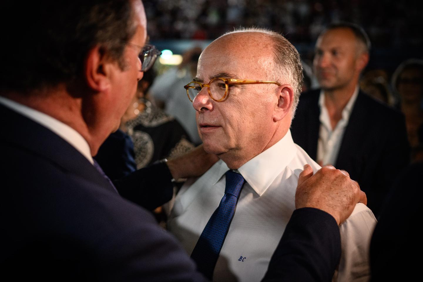 Bernard Cazeneuve assure que la gauche anti-Nupes a devant elle « un boulevard »