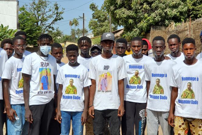 Le 10 juin, à Ziguinchor, les amis de Souleymane Sano ont participé aux funérailles d’Ousmane Badio, tous deux tués par balle, quelques jours plus tôt, lors d’affrontements avec les forces de l’ordre.