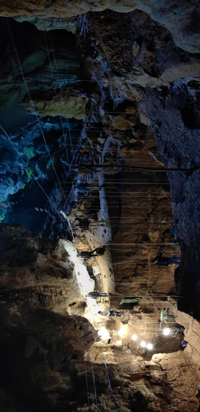 La grotte de Tam Pà Ling, au Laos, où des ossements attribués à « Homo sapiens » datés d’environ 77 000 ans ont été découverts.