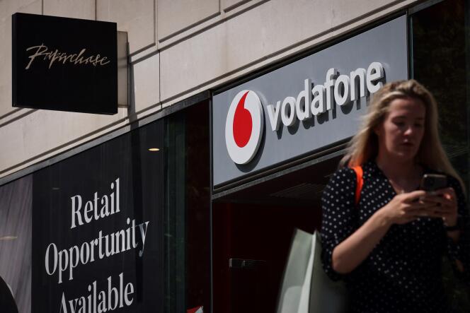 Frente a una tienda de Vodafone en Londres (Reino Unido), 16 de mayo de 2023.