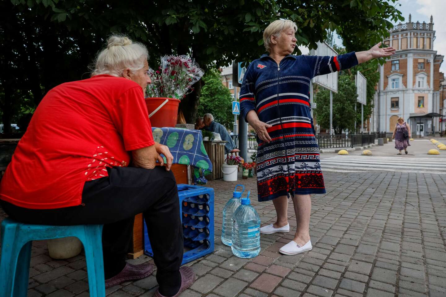 In Nikopol, Ukraine, „warten die Menschen darauf, dass das Wasser zurückkommt“