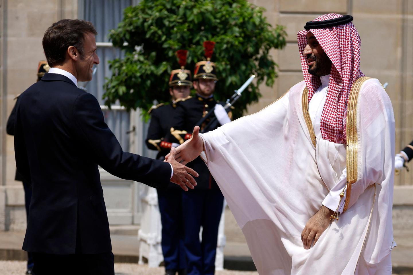 Macron's visit to Saudi Arabia to focus on economic cooperation