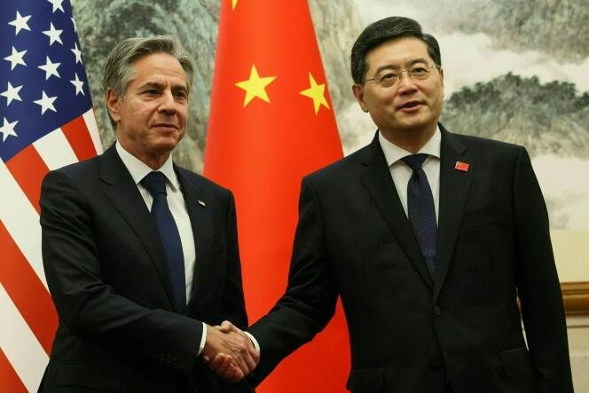 Le secrétaire d’État américain, Antony Blinken, et le ministre des affaires étrangères chinois, Qin Gang, à la maison d’hôtes d’Etat de Diaoyutai, à Pékin, le 18 juin 2023.
