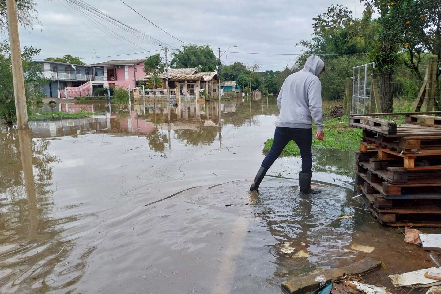 En el sur de Brasil, ciclón deja al menos trece muertos y cuatro desaparecidos