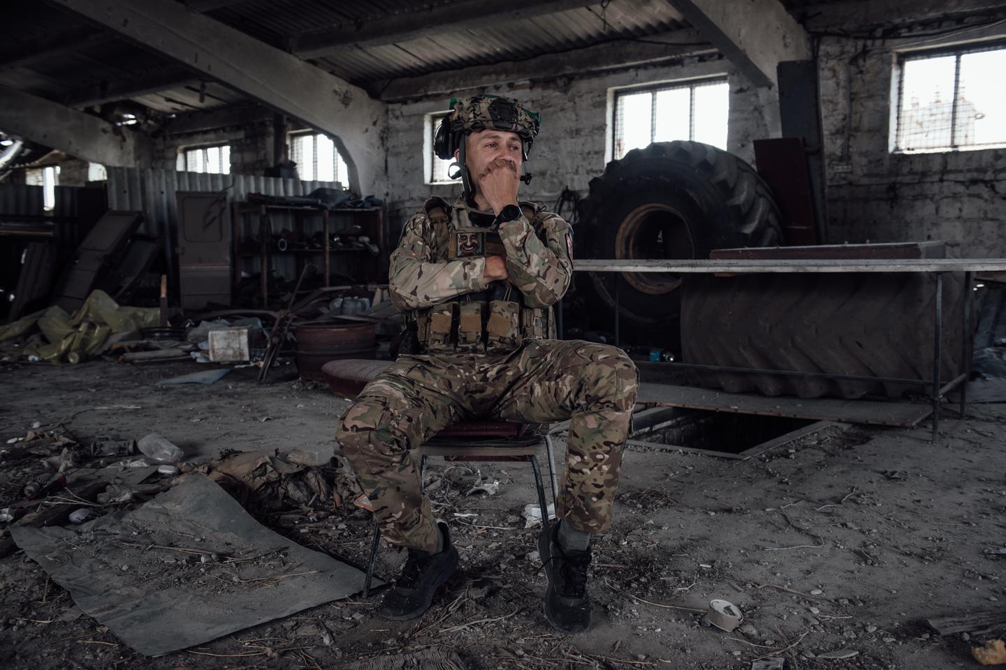 en el frente de Blahodatne, el compromiso y el dolor del sargento Onistrat