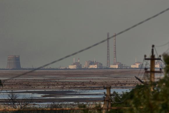 Vista de la central nuclear de Zaporizhia, 27 de junio de 2023.