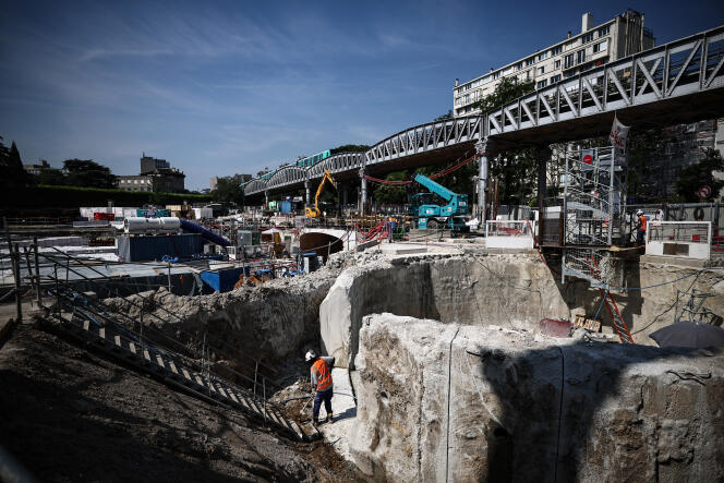 Sitio de construcción de la cuenca de Austerlitz, una cuenca de almacenamiento y tratamiento de las aguas del Sena, destinadas a hacer que el río sea más limpio para los Juegos Olímpicos de París 2024, 15 de junio de 2023.