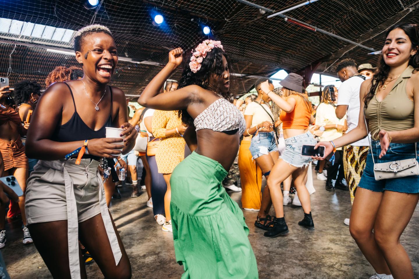 L’afrobeats, un état d’esprit qui donne envie de danser