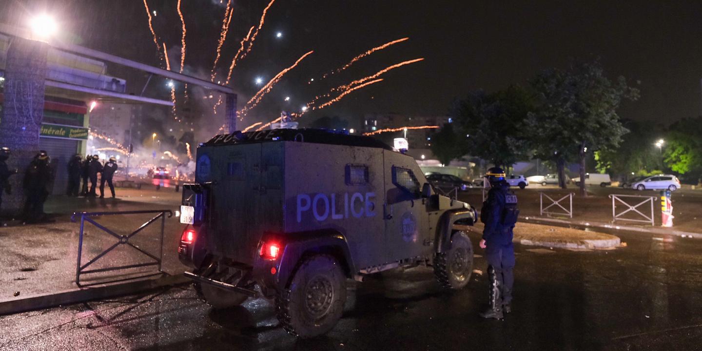 Muerte de Nahel M., en vivo: el policía responsable del tiro mortal se disculpó con la familia del adolescente, según su abogado