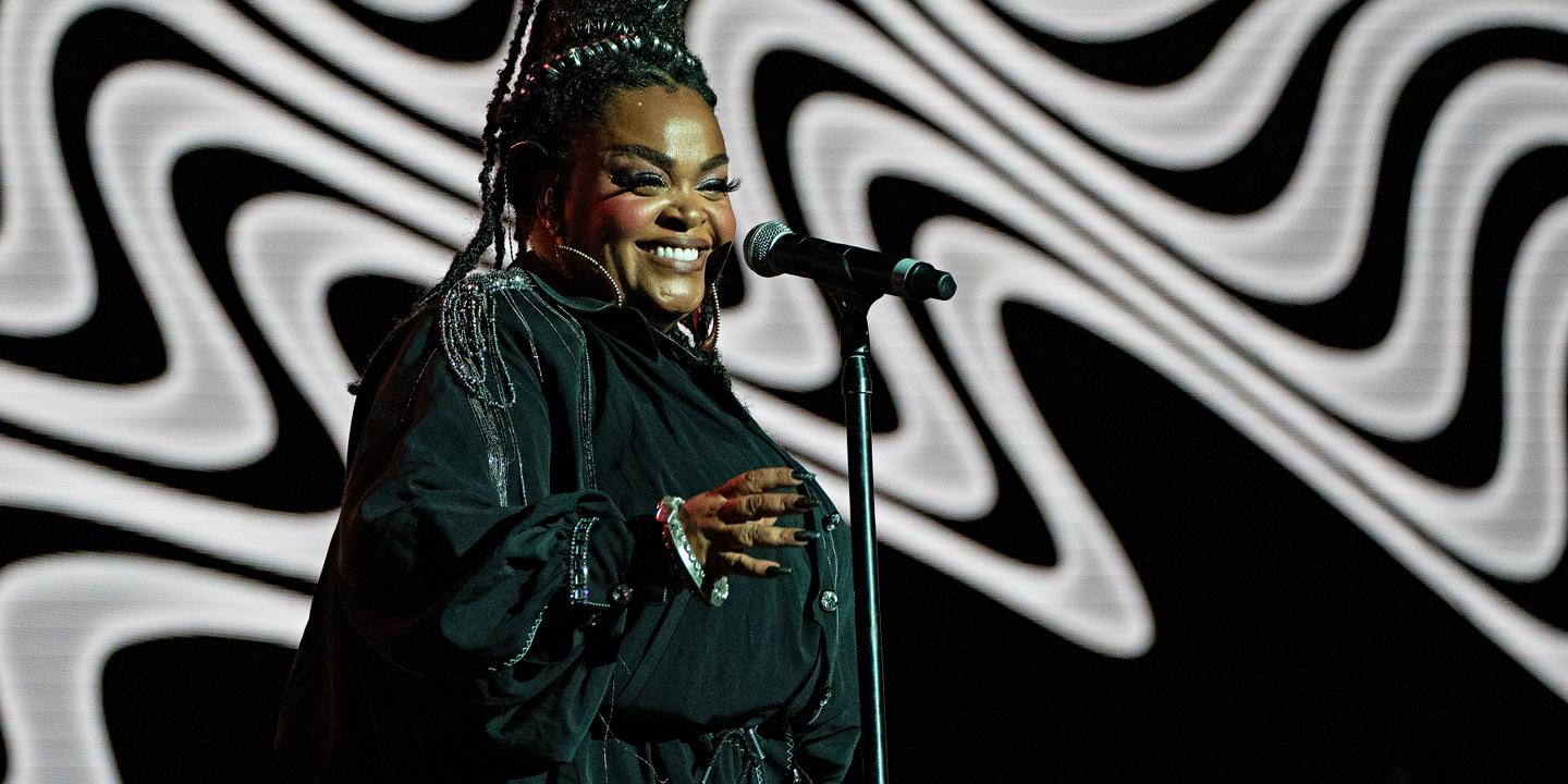 Jill Scott fait renaître la néo-soul le temps d’un concert à Paris