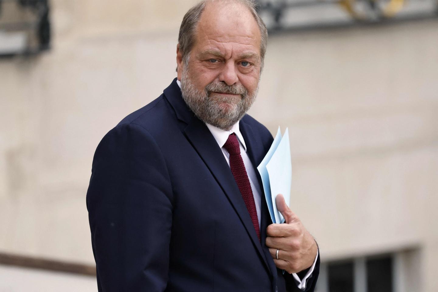 Para Eric Dupond-Moretti, un período crucial entre disturbios, proyectos de ley y citas legales personales