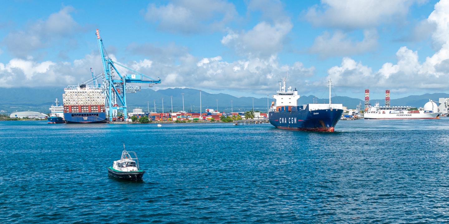 La réduction de la vitesse est la mesure la plus simple que le transport maritime peut mettre en œuvre pour limiter efficacement son impact