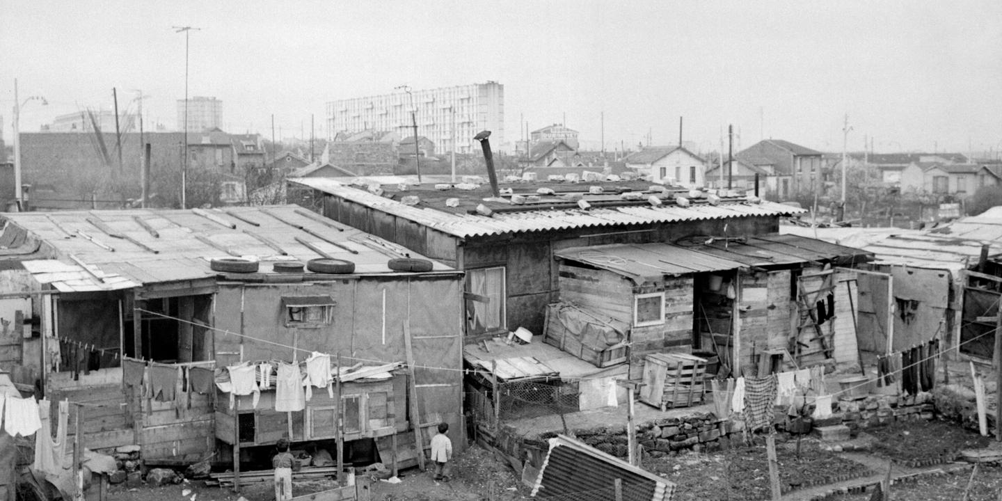 Nanterre, des bidonvilles des années 1950 à l’utopie, puis aux émeutes