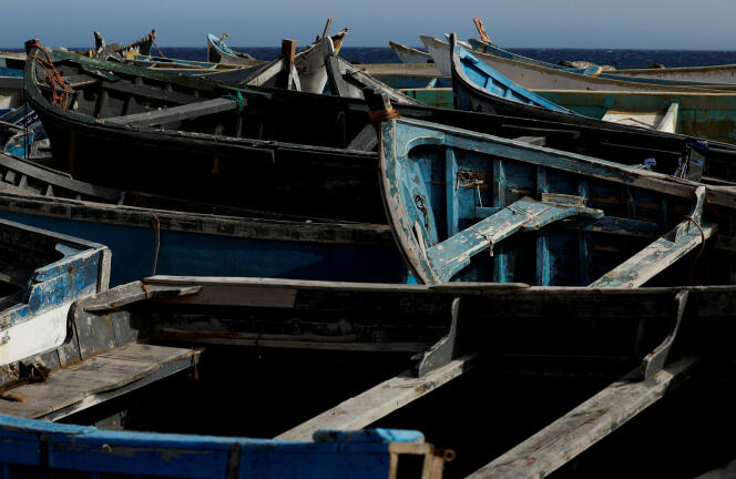 Des barques utilisées par des migrants pour gagner l’archipel espagnol des Canaries, dans le port d’Arinaga, sur l’île de Grande Canarie, le 7 juin 2022.