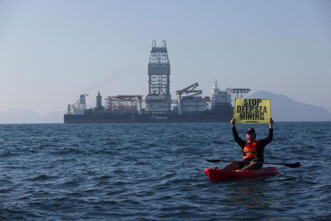 Movilización de Greenpeace contra la explotación de los fondos marinos, frente a Manzanillo, México, 16 de noviembre de 2022.