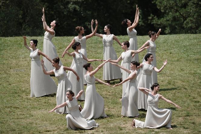 Una danza griega antigua reinventada, en el sitio del santuario de Olimpia, en 2012.
