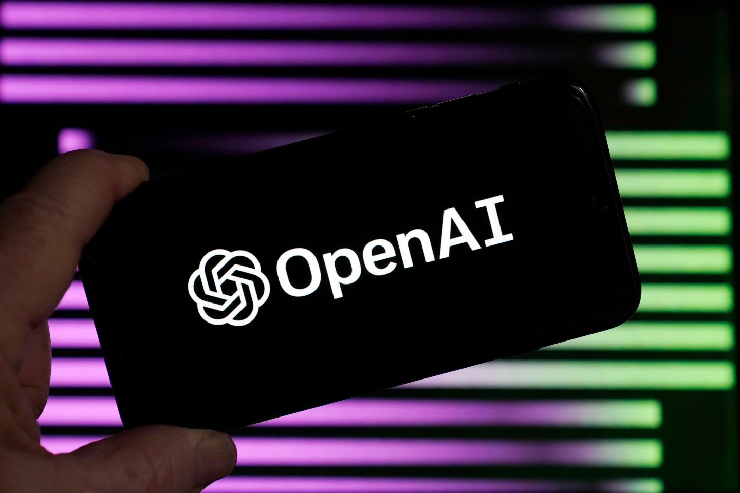 OpenAI, creador de ChatGPT, en la mira de la agencia de protección al consumidor