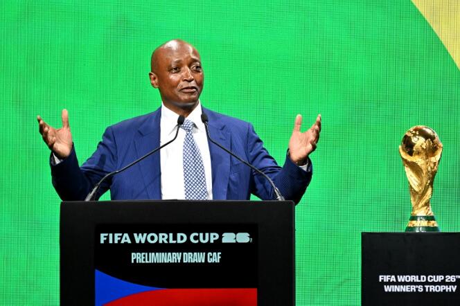 Patrick Motsepe, president of the Confederation of African Football (CAF) during the draw, on July 13, 2023 in Abidjan, for the Africa zone for the 2026 World Cup, in the United States, Mexico and Canada.