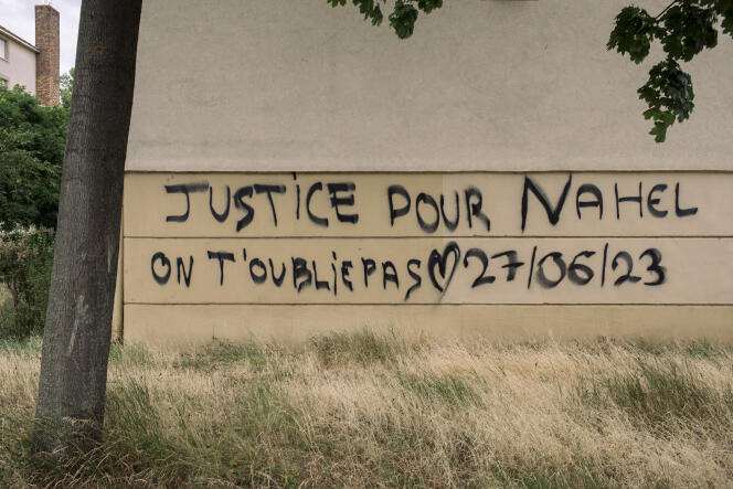 Un tag dans le quartier du Petit Nanterre, à Nanterre, le 13 juillet 2023. 