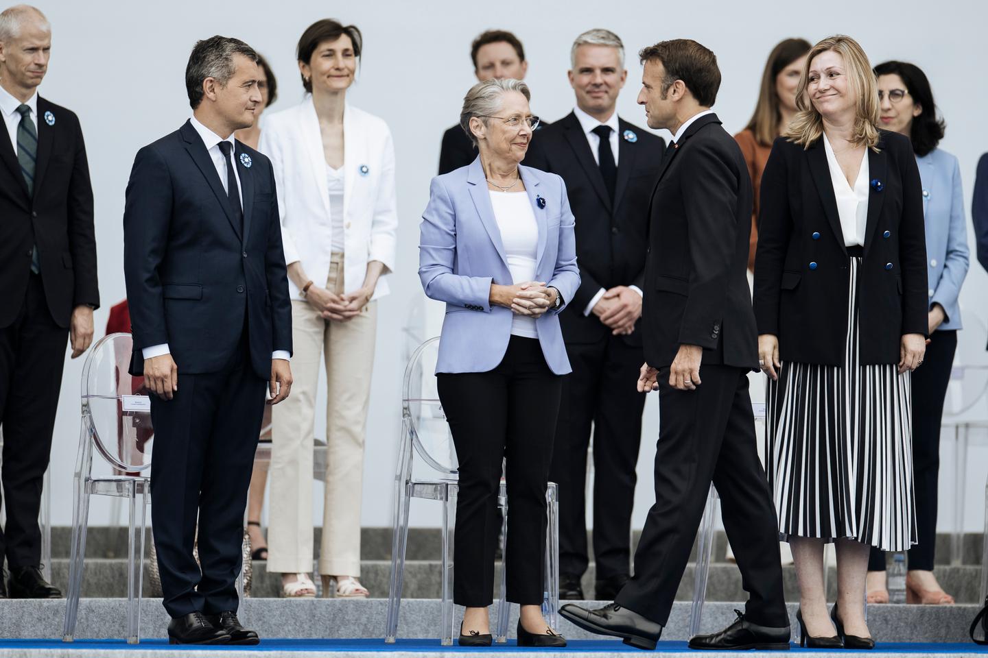Emmanuel Macron confirma a Elisabeth Borne en Matignon y la acusación de una reorganización mínima