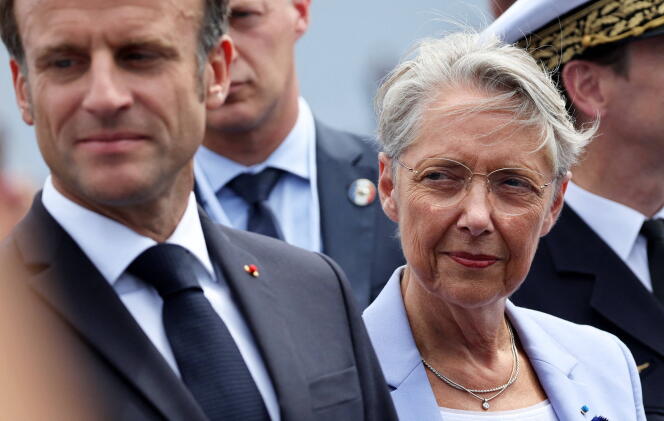 Emmanuel Macron et Elisabeth Borne lors de la cérémonie du 14 juillet 2023, à Paris.
