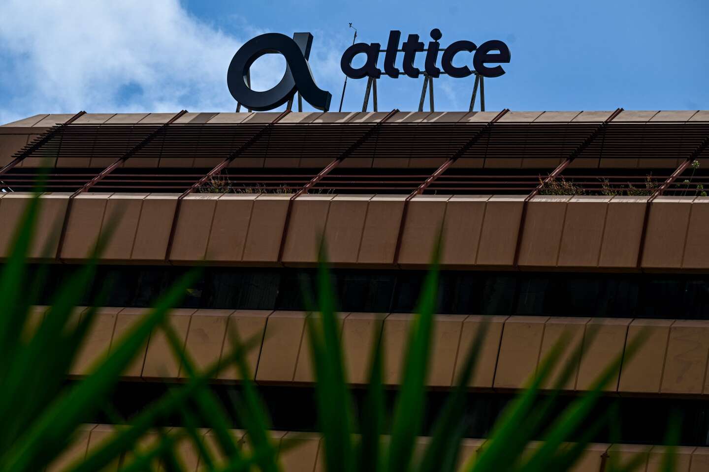 Armando Pereira, co-founder of Altice, is under house arrest after being accused of corruption and money laundering in Portugal.