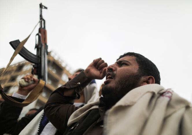 Rebeldes hutíes en una manifestación religiosa en Saná el 28 de julio de 2023.