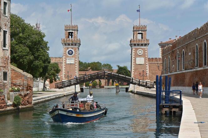 Une vue prise le 29 juillet 2023 montre l’Arsenal dans le  « sestiere » Castello, à Venise. 
