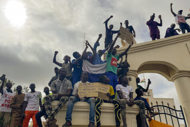 Durante una manifestación en apoyo de los soldados golpistas en Níger, en la capital, Niamey, el jueves 3 de agosto de 2023.