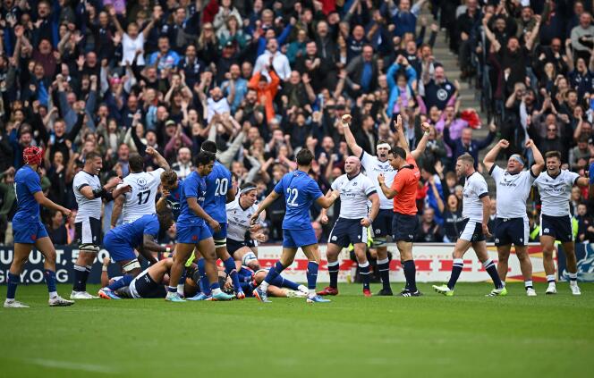 The joy of the Scottish players at the final whistle of Scotland-France, Saturday August 5, 2023 in Edinburgh. 