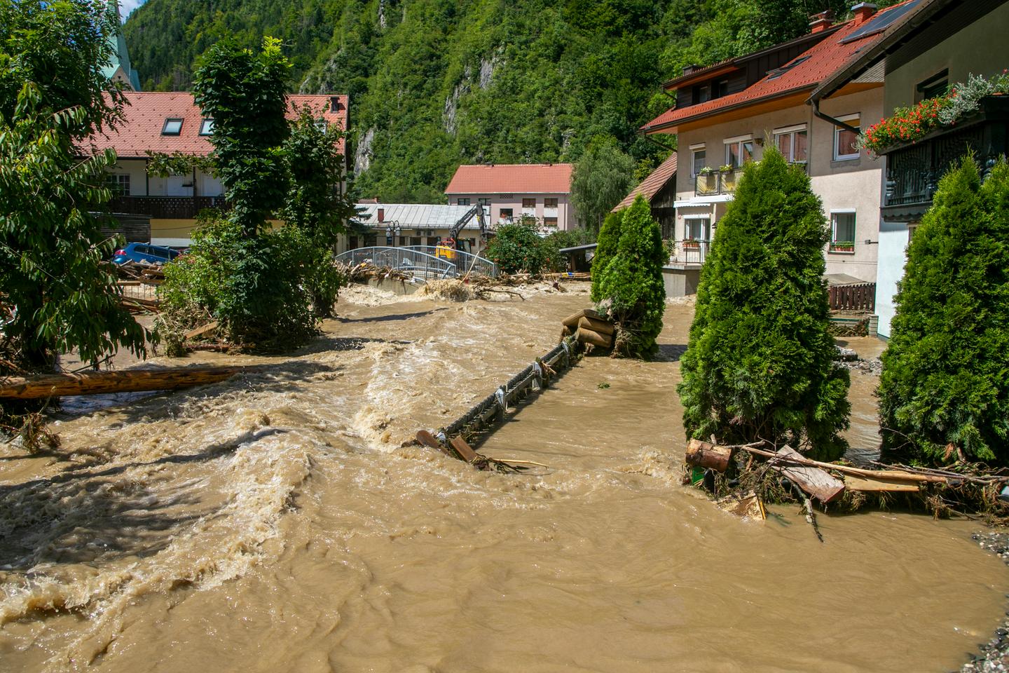 inondations-historiques-en-slov-nie-la-pire-catastrophe-naturelle