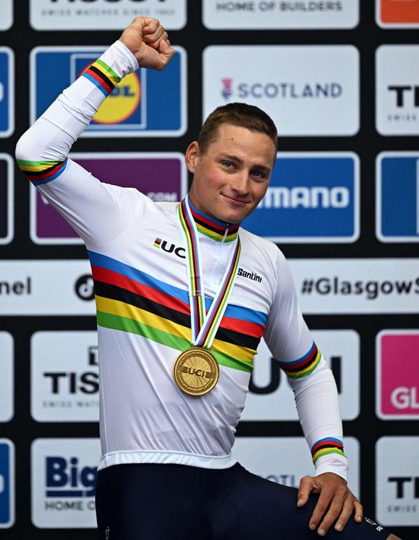 Le coup de force de Mathieu Van der Poel, nouveau champion du monde de