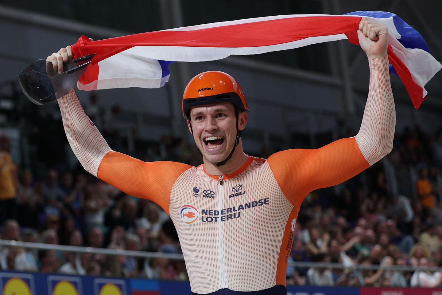 on peut être treize fois champion du monde, favori des prochains JO et quidam parmi les autres