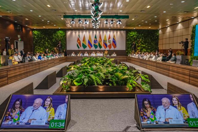 Le président brésilien, Lula, s’exprime lors d’une réunion des huit pays membres de l’Organisation du traité de coopération amazonienne, à Belem, au Brésil, dans une photo publiée le 8 août par la présidence brésilienne.

