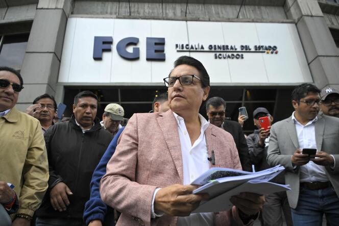 Le candidat à l’élection présidentielle Fernando Villavicencio, à Quito, la veille de son assassinat, le 8 août 2023.