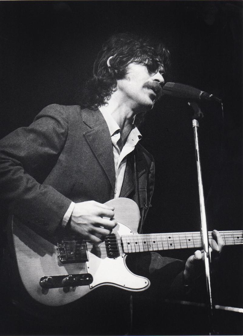 Robbie Robertson, fondateur de The Band et compagnon de route de Bob Dylan, est mort