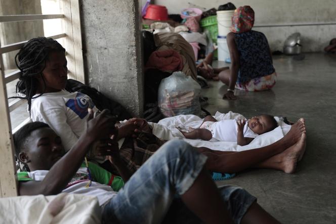 Families displaced by recent gang attacks in the Carrefour-Feuilles neighborhood in Port-au-Prince, Haiti on August 16, 2023.