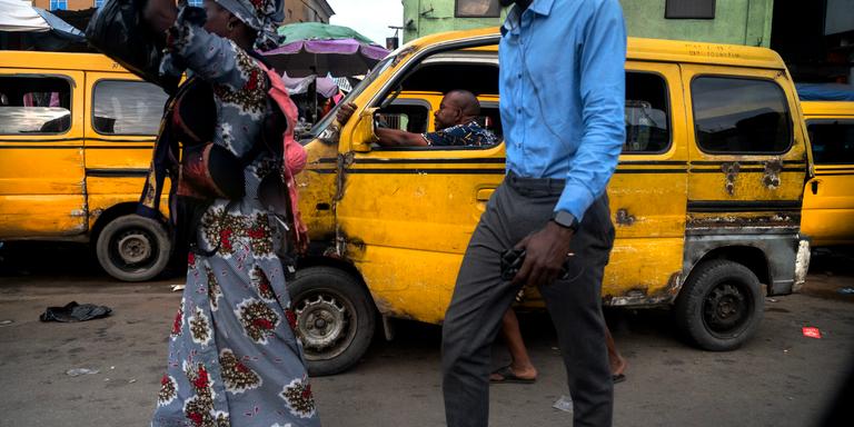 BÉNÉDICTE KURZEN/NOOR FOR LE MONDE NIGERIA, Lagos, Lagos Island, 15th of August 2023. The fabric market is extremely slow in activity since Covidn inflation and the removal of fuel subsadies.