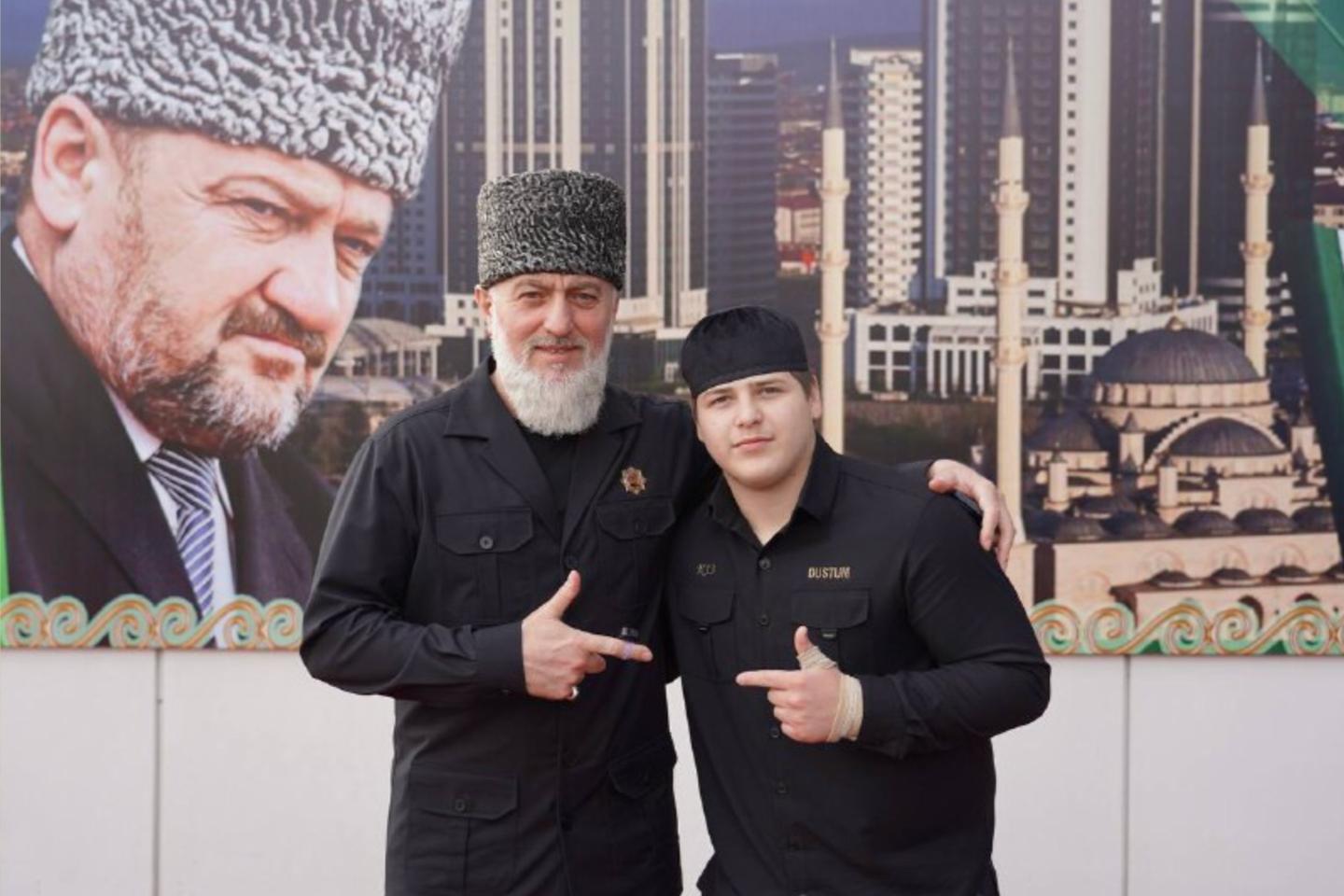 The son of Chechnya's Ramzan Kadyrov praised for beating up a prisoner ...
