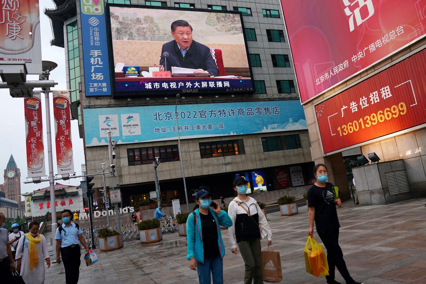 China s economy faces the challenge of a slowdown