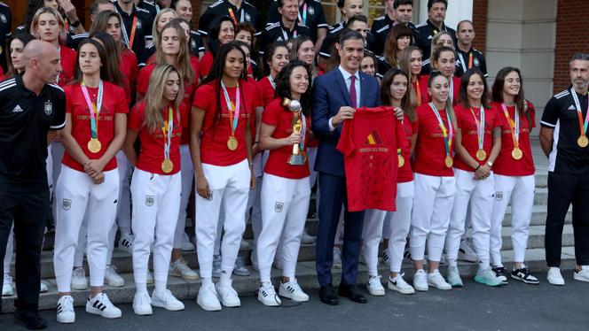 Spanish Prime Minister Pedro Sanchez receives Spain's women's national football team after their 2023 World Cup victory at La Moncloa Palace in Madrid on August 22, 2023.